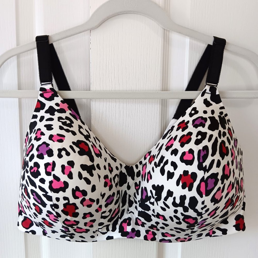 Torrid Women's 360 Back Smoothing Wireless Lightly Lined Bra Funky Leopard 40DDD